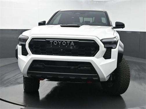 2025 Toyota Tacoma Hybrid TRD Pro
