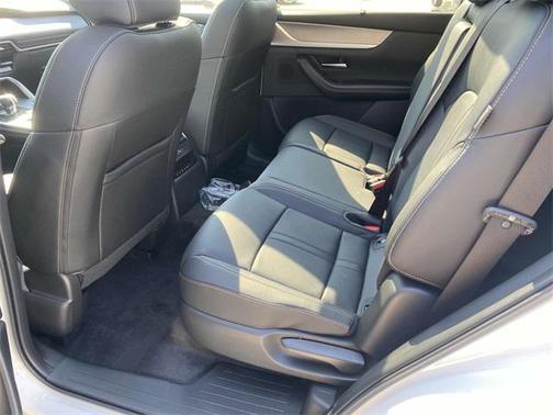 2025 Mazda CX-70 PHEV Premium Package