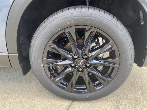 2025 Mazda CX-5 Carbon Edition