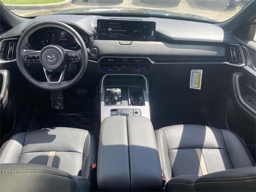 2025 Mazda CX-70 PHEV Premium Plus Package