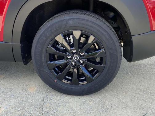 2025 Mazda CX-50 2.5 S Preferred Package