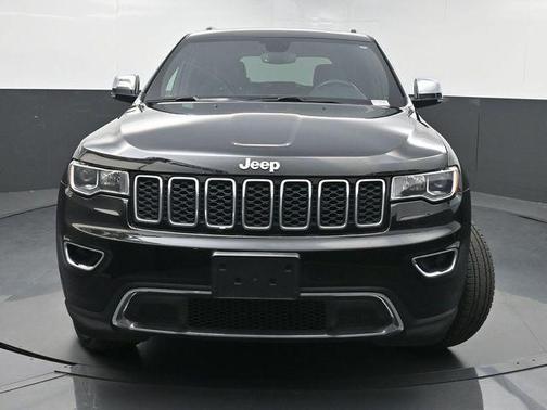 Diamond Black Crystal Pearlcoat 2018 Jeep Grand Cherokee Limited