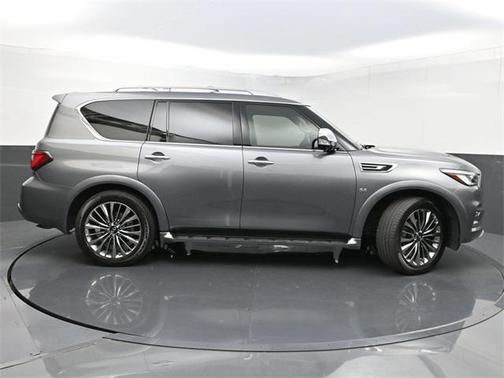 2018 INFINITI QX80 Base