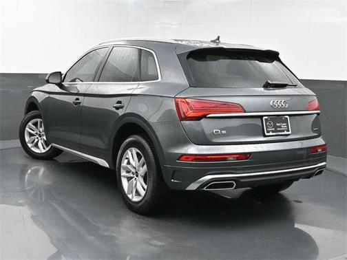 2024 Audi Q5 45 S line Premium