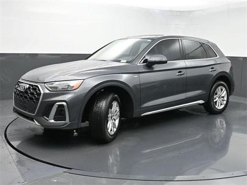 2024 Audi Q5 45 S line Premium
