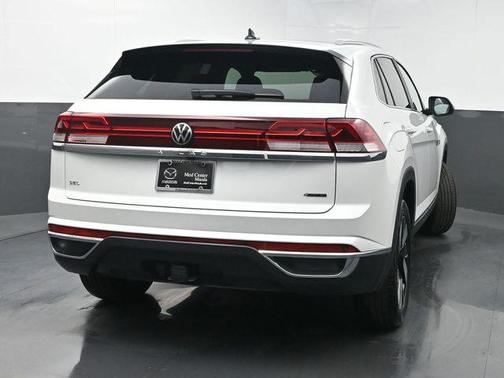 2025 Volkswagen Atlas Cross Sport 2.0T SEL