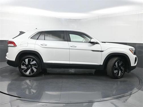 2025 Volkswagen Atlas Cross Sport 2.0T SEL