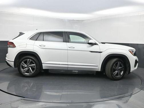 2024 Volkswagen Atlas Cross Sport 2.0T SEL