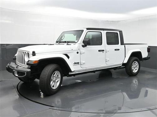 2022 Jeep Gladiator Sport S