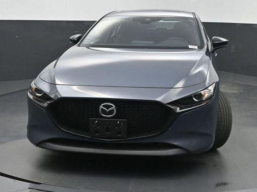 Polymetal Gray Metallic 2022 Mazda Mazda3 FWD