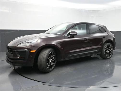 2023 Porsche Macan Base