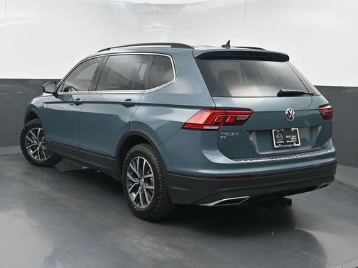 Stone Blue Metallic 2019 Volkswagen Tiguan 2.0T SE