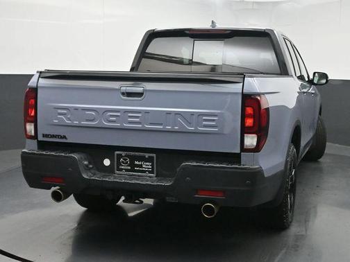 Sonic Gray Pearl 2026 Honda Ridgeline Black