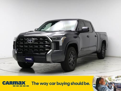 2022 Toyota Tundra Hybrid Platinum