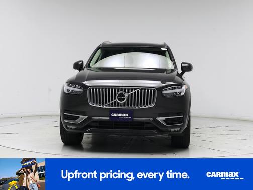 2023 Volvo XC90 B6 Plus