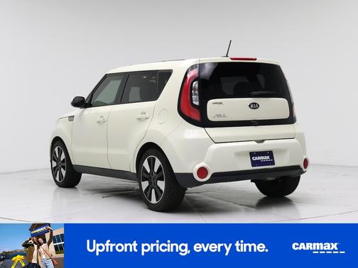 White 2015 Kia Soul !