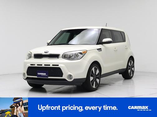 White 2015 Kia Soul !