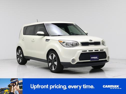 White 2015 Kia Soul !