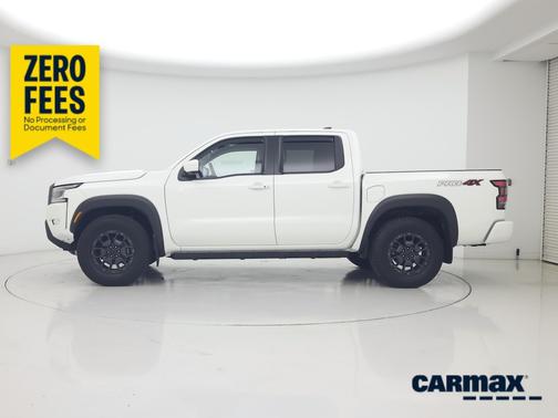 White 2024 Nissan Frontier PRO-4X