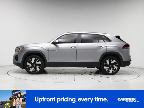 2024 Volkswagen Atlas Cross Sport SE w/Tech
