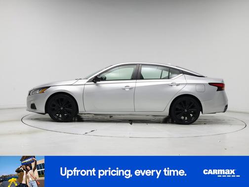 2022 Nissan Altima SR