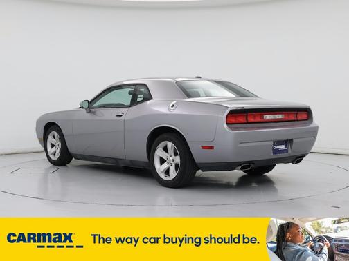2013 Dodge Challenger SXT
