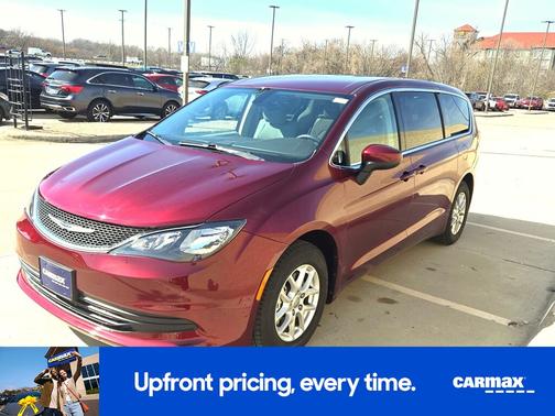 2017 Chrysler Pacifica LX