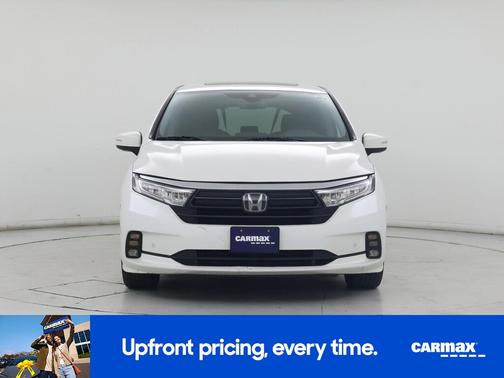 White 2022 Honda Odyssey Touring