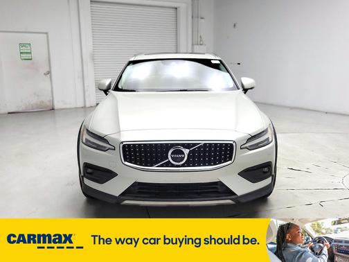 2020 Volvo V60 Cross Country T5