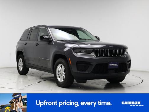 2022 Jeep Grand Cherokee Laredo