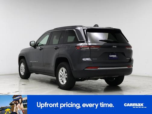 2022 Jeep Grand Cherokee Laredo