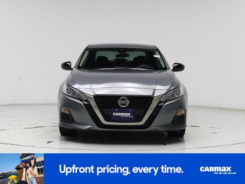 2020 Nissan Altima SR