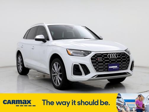 2022 Audi SQ5 Premium Plus