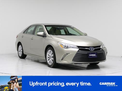 Silver 2015 Toyota Camry Hybrid XLE