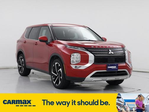 2023 Mitsubishi Outlander SE