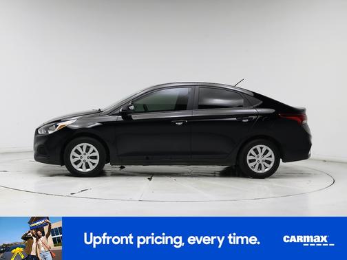 2022 Hyundai Accent SE