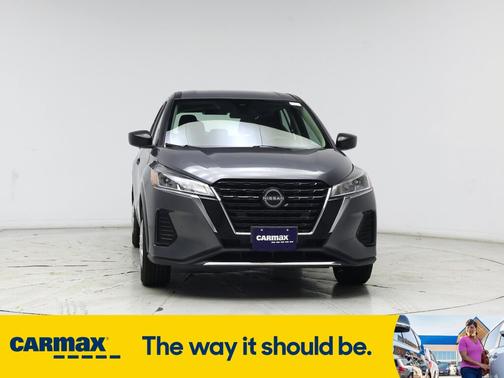 2023 Nissan Kicks S
