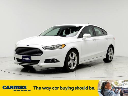 2013 Ford Fusion SE