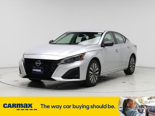 2024 Nissan Altima SV