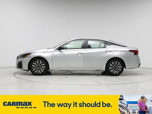 2024 Nissan Altima SV