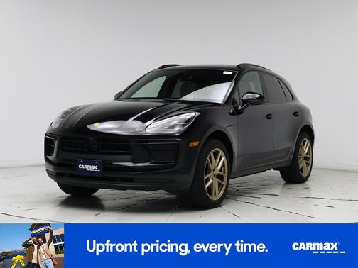 2023 Porsche Macan T