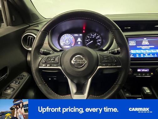 2021 Nissan Kicks SR