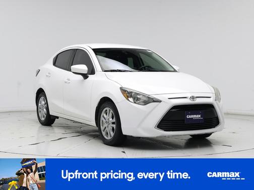 2017 Toyota Yaris iA Base (A6)