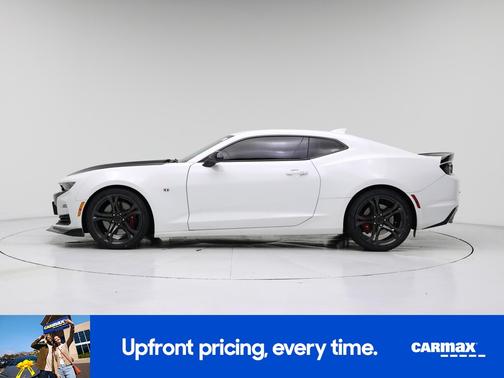 White 2019 Chevrolet Camaro 1SS