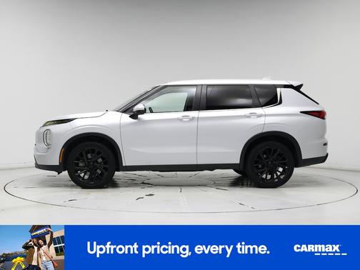 2022 Mitsubishi Outlander ES