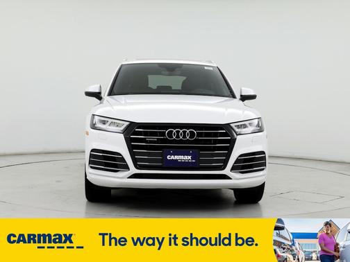 2020 Audi Q5 e Premium Plus