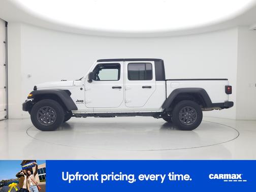 White 2025 Jeep Gladiator Sport S