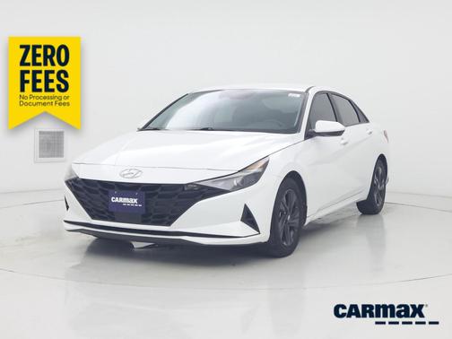 White 2021 Hyundai ELANTRA SEL