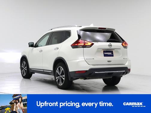 White 2017 Nissan Rogue SL