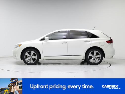 White 2014 Toyota Venza XLE
